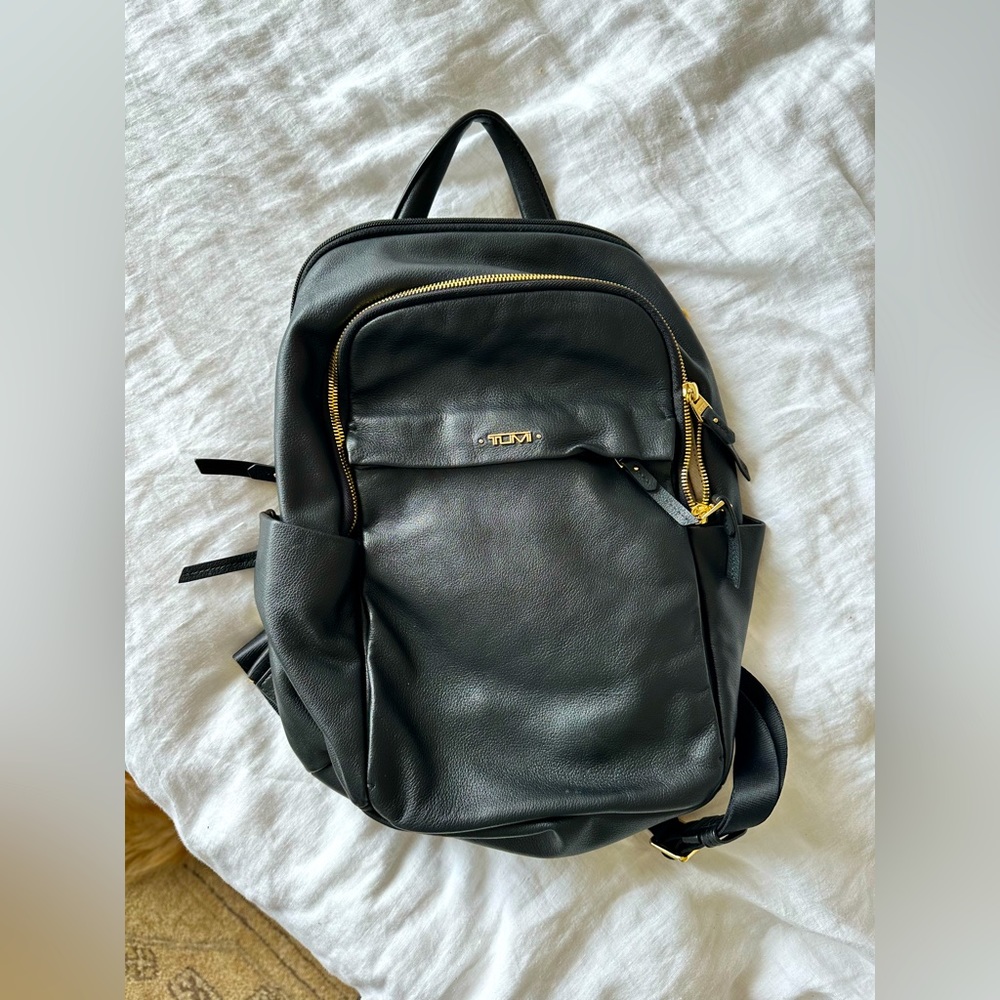Tumi backpack woman’s